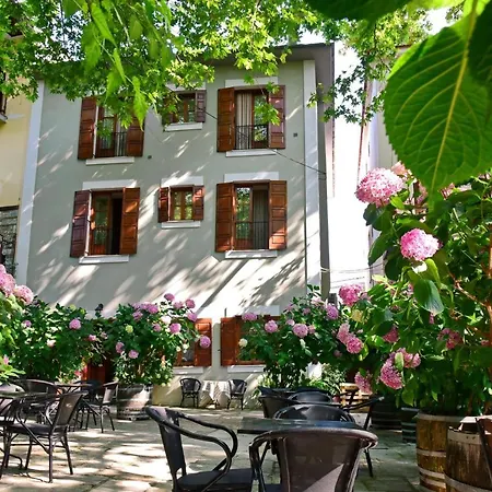 Hotell Filoxenia 2*