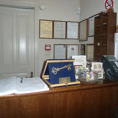 فندق Filoxenia